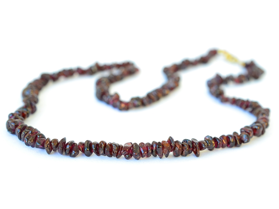 Náhrdelník granáty